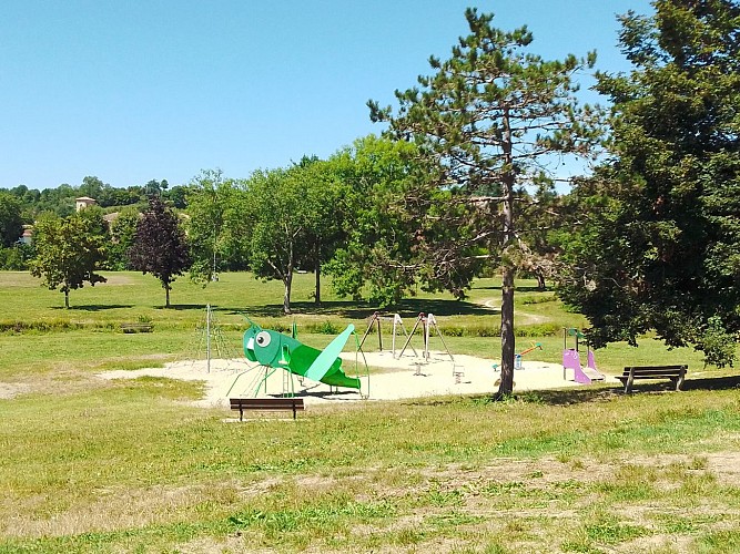 Plan d'eau et île de Gauge