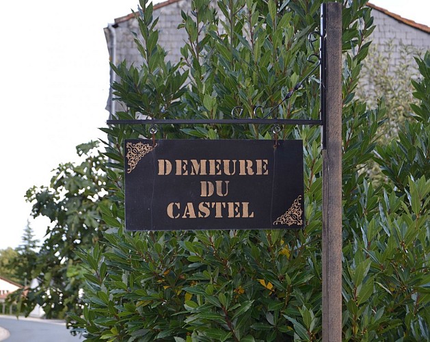 GITE DEMEURE DU CASTEL