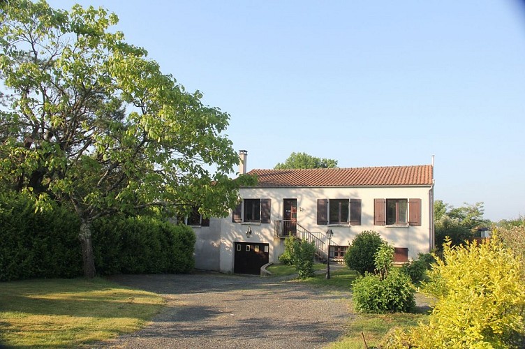 MEUBLÉ "LA RÉSIDENCE AU VERGER - CHEZ CHARTRES"