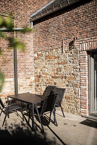 Le Petit Gîte du Mayou_terrasse extérieure_11-2025web