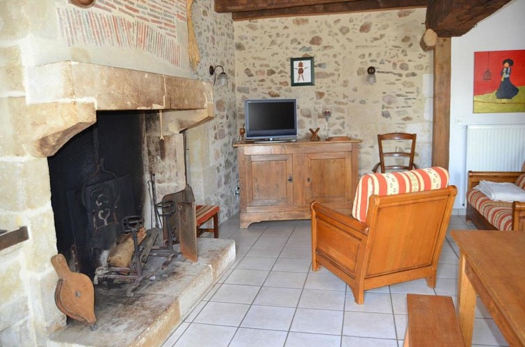 MEUBLÉ "LA CROISÉE DES CHEMINS"