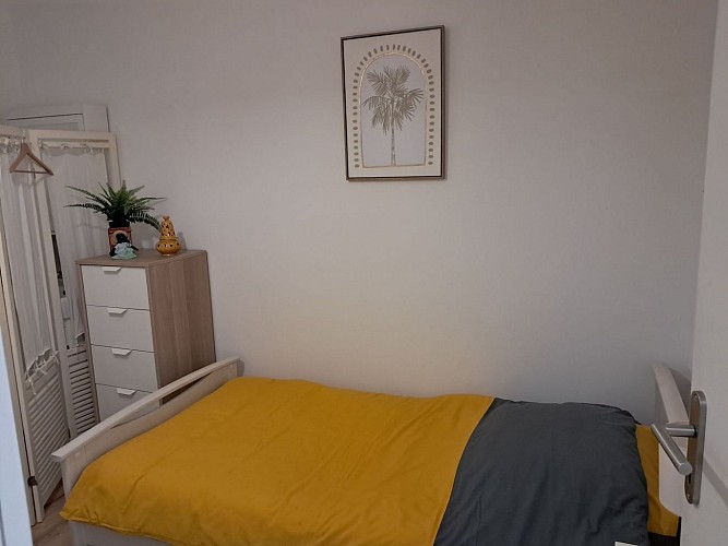 ch-d'hotes-Chimbaud-Montpon-chambre-b-vallee-isle-perigord