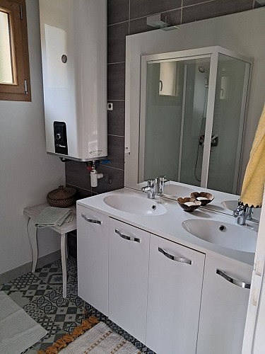 ch-d'hotes-Chimbaud-Montpon-chambre-b-vallee-isle-perigord