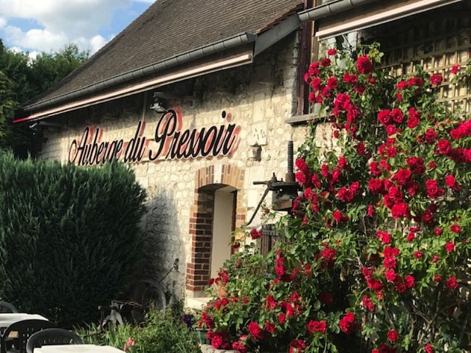 Auberge du Pressoir façade