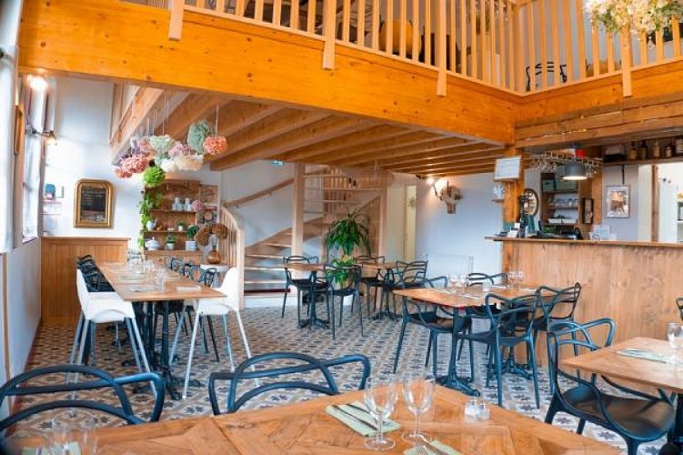 Bistrot June_intérieur