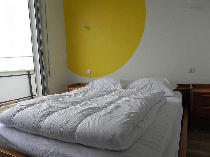 cerizay-appartement-lily-rose-chambre1