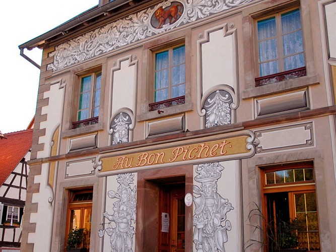 Façade Au Bon Pichet