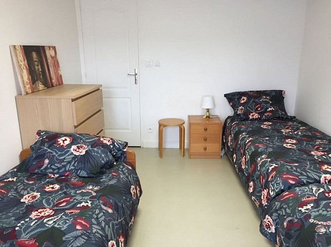 chambre enfants - deux lits-gite de tosny