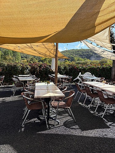 La taverne des bisons 3 2 2