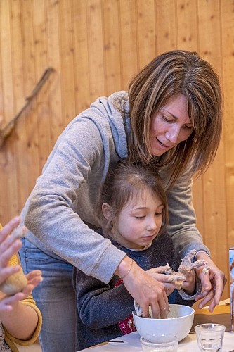 Atelier apprenti crêpier au Moulin de l'Epinay