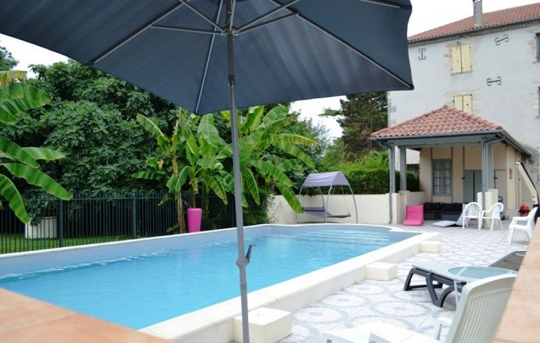 Gîte du Cordier piscine 2