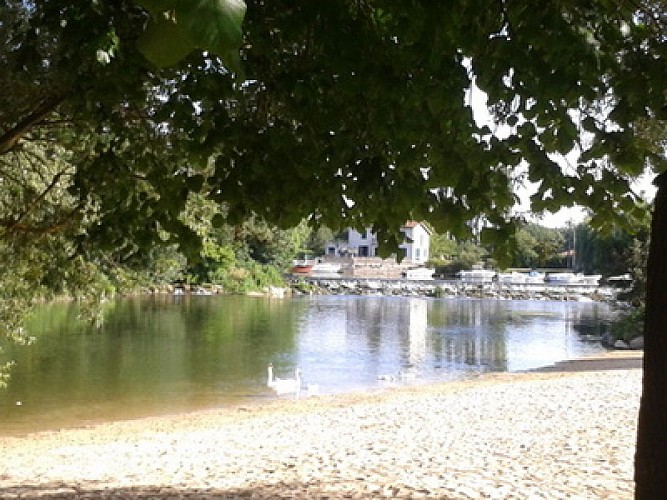 Plage Le Bain des Dames - Aire de Loisirs