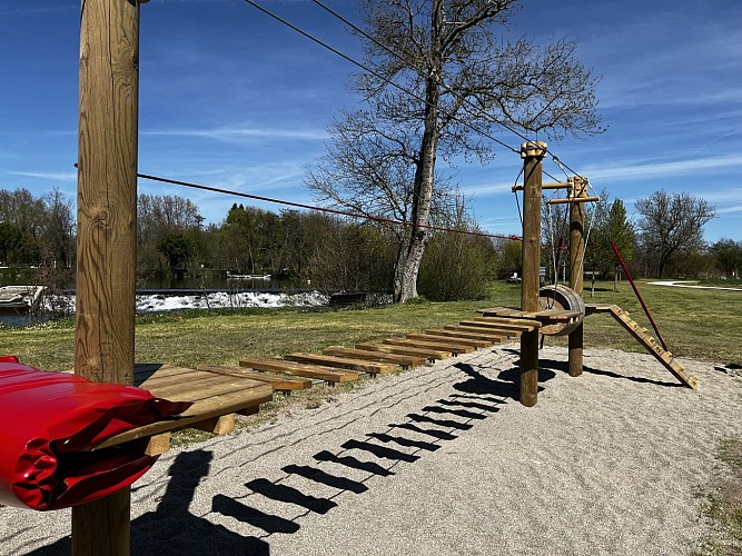 Plage Le Bain des Dames - Aire de Loisirs