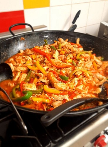 Le Vélo Bleu Poulet basquaise