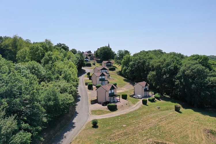 Bourg d'hem - Vue aerienne hameau de gîtes1