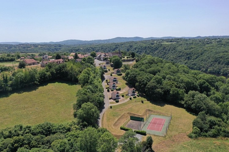 Bourg d'hem - Vue aerienne hameau de gîtes3