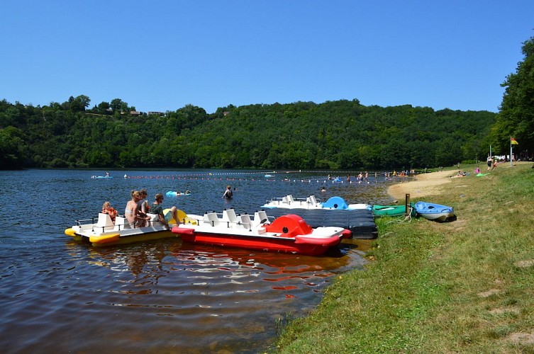 Pédalo Plage du Bourg d'Hem