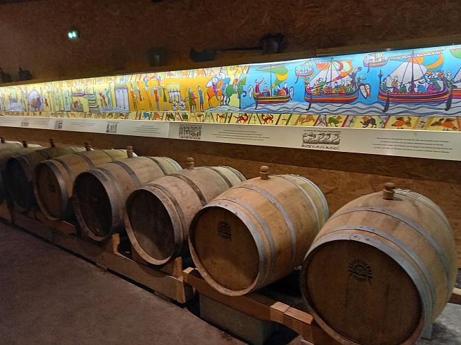 Tonneaux de Calvados à la Ferme du Lotérot Cahagnes