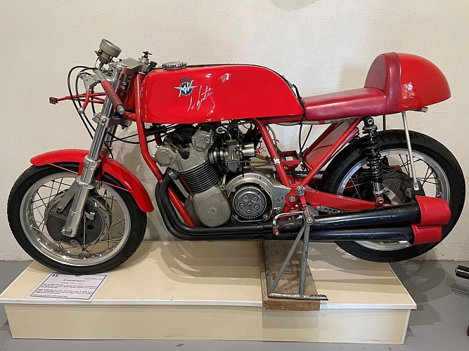 Château de Bosc Musée du Vélo et de la Moto