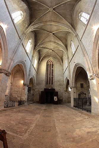 Colegiata Nuestra Dama y su claustro