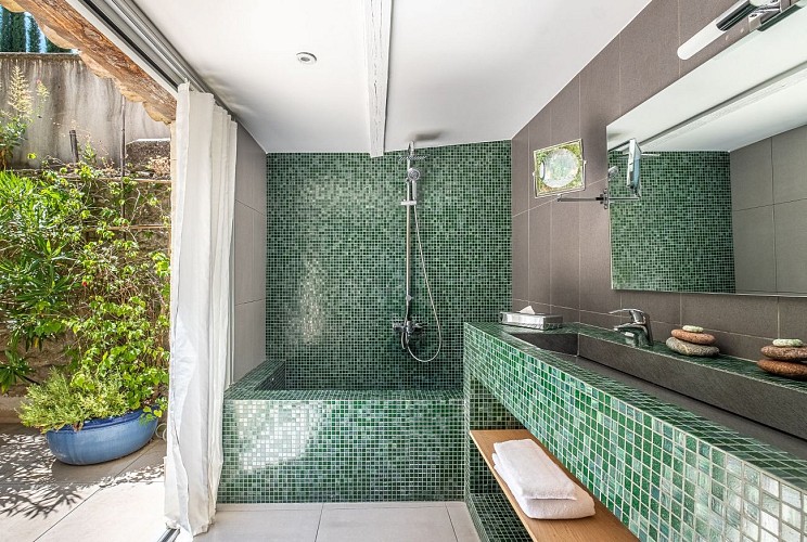 Boutique Hotel Entraigues