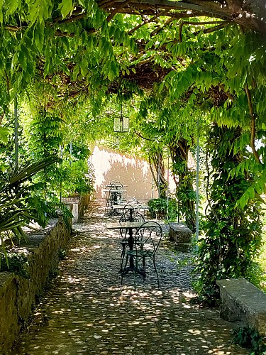 Hôtel Restaurant Château de Montcaud