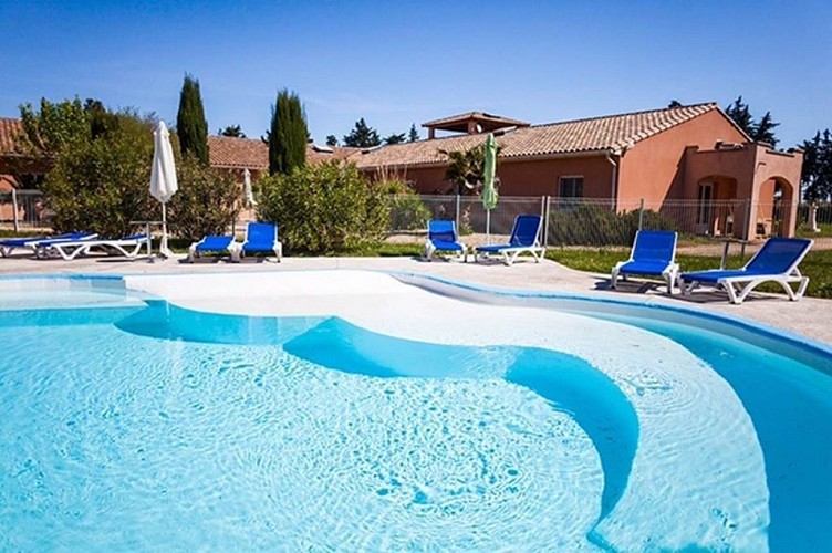 Le Président Hotel and Restaurant