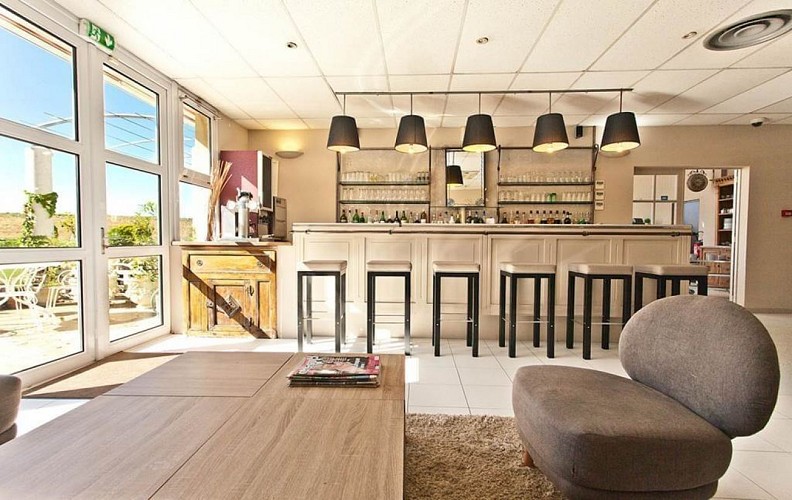 Hotel Le Mas des Ponts d'Arles