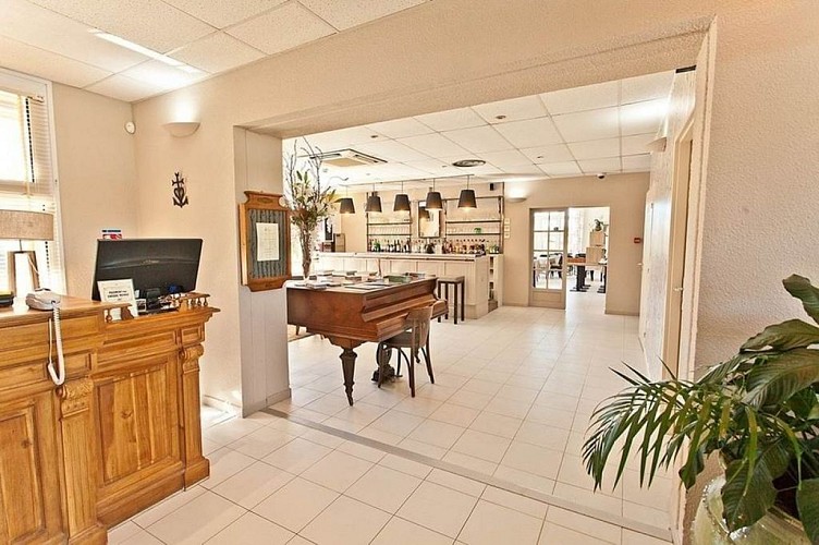 Hotel Le Mas des Ponts d'Arles