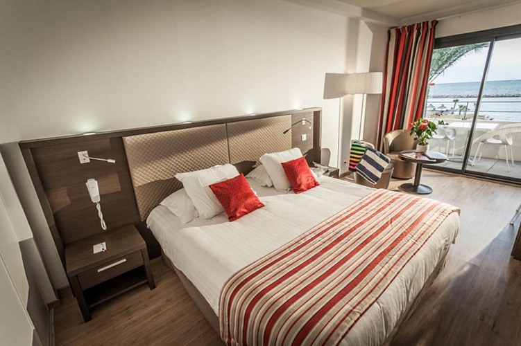 Splendid Hôtel Camargue ***