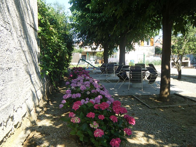 Gîtes Lézan - La Pivoine