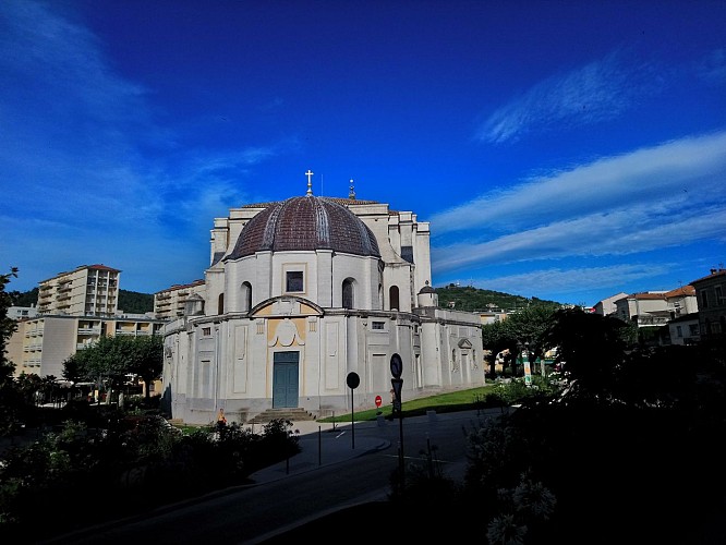 La Cathédrale Saint Jean Baptiste d'Alès