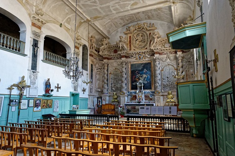 Die Kapelle der Grauen Büßer (Chapelle des Pénitents Gris)