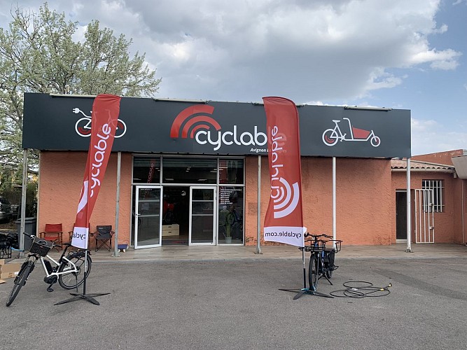 Location de Vélos - Cyclables Avignon Les Angles