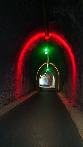 La voie verte Uzès - Pont du Gard - Beaucaire