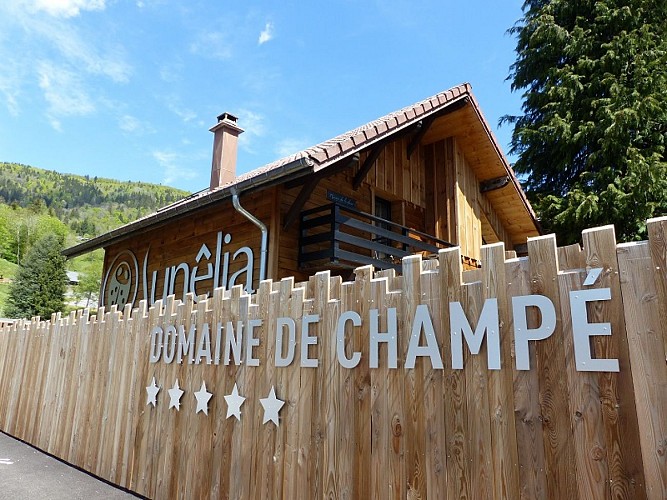 Campsite Sunélia Domaine de Champé