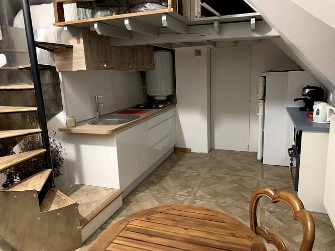 appartement 2 personnes_Gaillon_les crayons_cuisine(2)