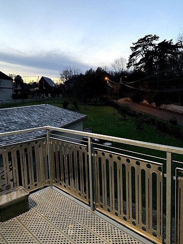 appartement 2 personnes_Gaillon_les crayons_terrasse(2)