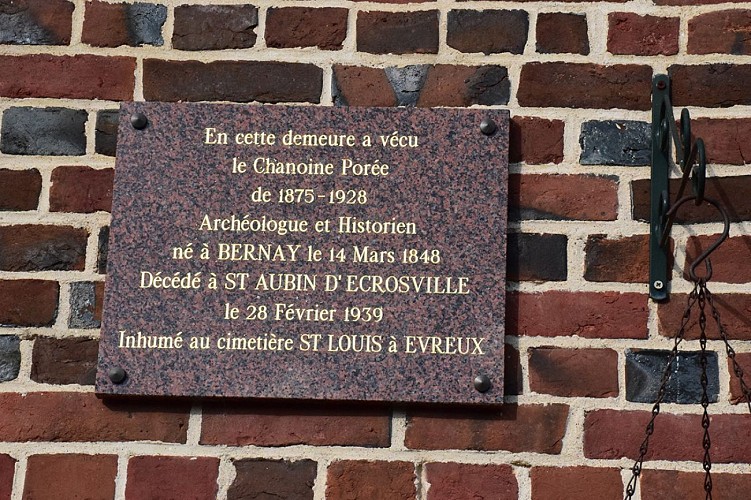 Exposition permanente du Chanoine Porée à Bournainville Faverolle