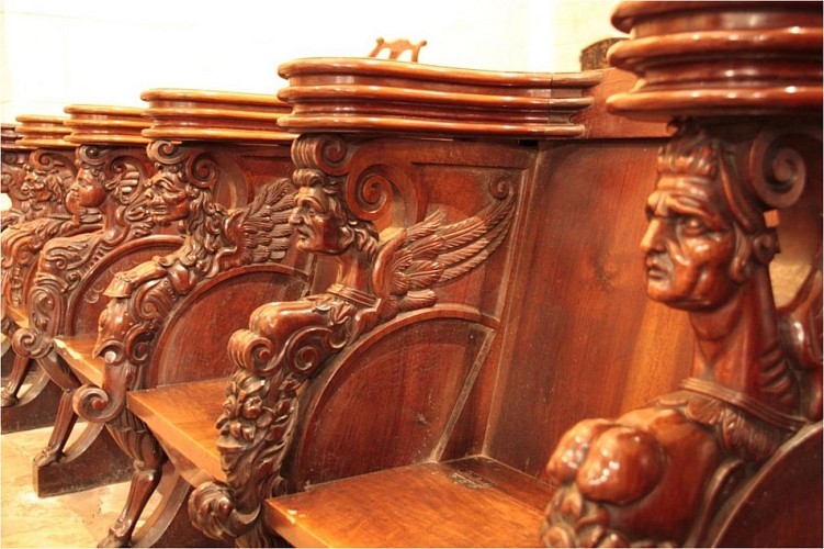 Stalle Collegiale -®Officedetourismesaintgaudinois