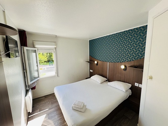 hotel_ chambre double_val de reuil _ kyriad direct_2024