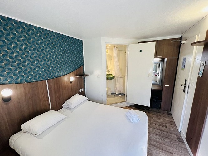 hotel_ chambre double_val de reuil _ kyriad direct (2)