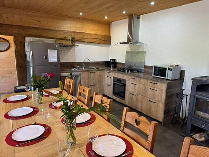 c8192912-5f81-4b3e-a456-202717042c5a