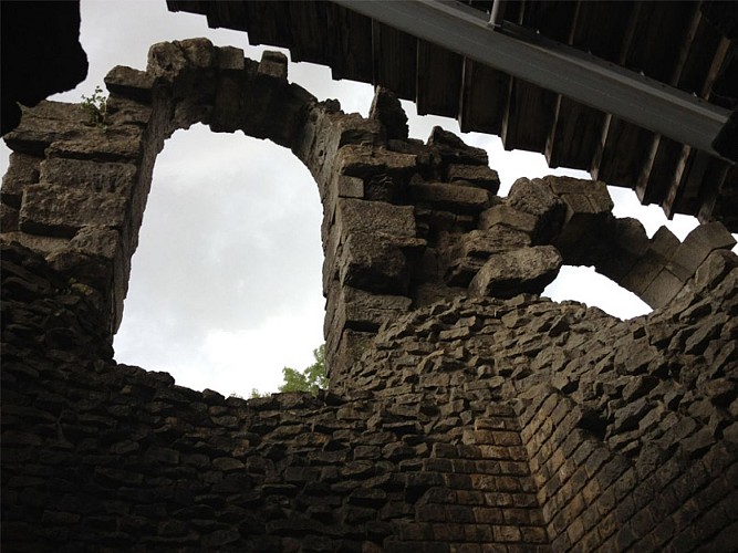 One of gaul's largest amphitheatres