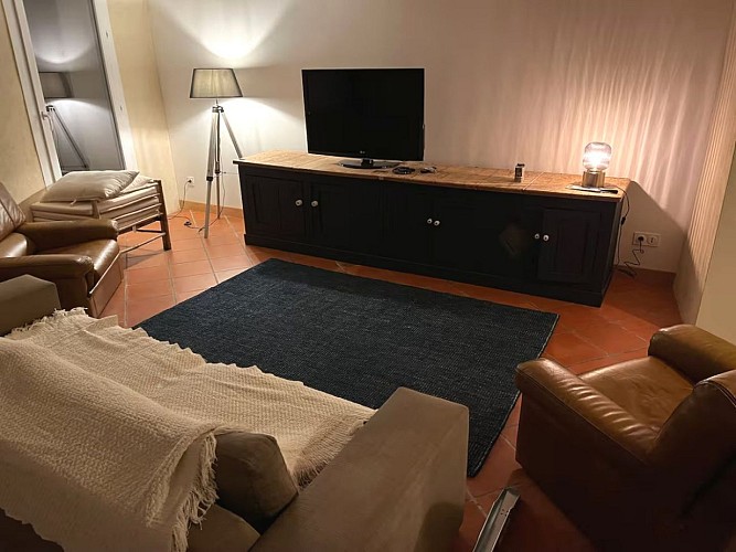 cbcb6029-019d-41ec-82de-125d32a87673