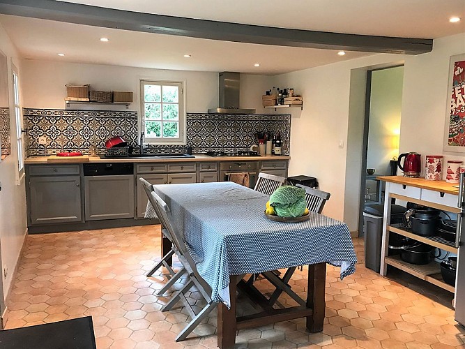 Le Clos de la Galice à Bailleul-la-Vallée_cuisine