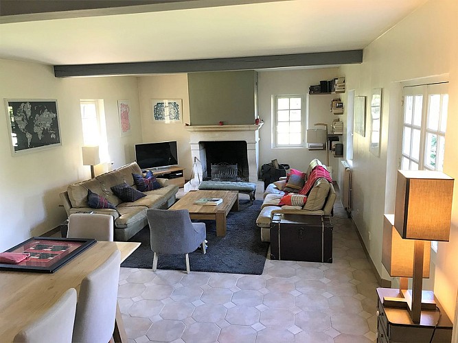 Le Clos de la Galice à Bailleul-la-Vallée_salon