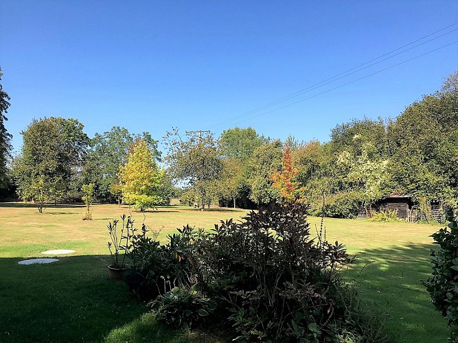 Le Clos de la Galice à Bailleul-la-Vallée_jardin