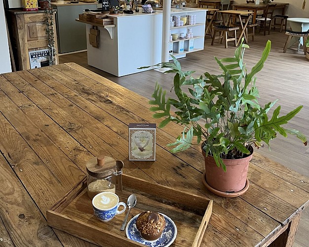 plucky - salon-de-thé-intérieur-destination-agen-tourisme