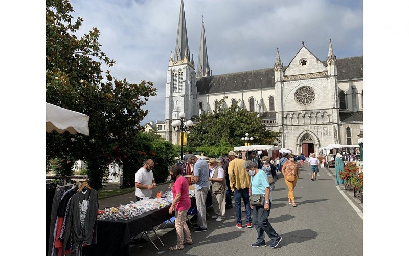 Place de la Libération - Ville de Pau